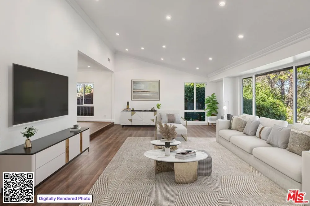 16541 Park Lane Circle Los Angeles, CA 90049