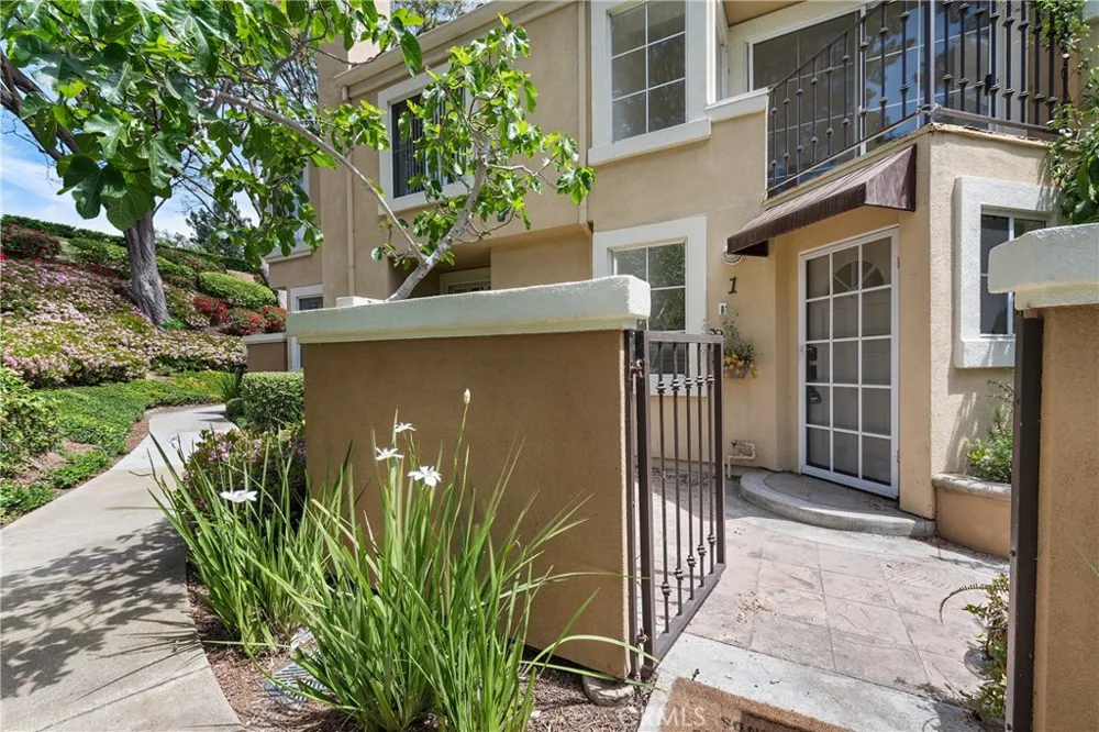 1 Overture Lane Aliso Viejo, CA 92656