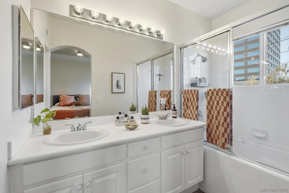 7707 Hazard Center Rd San Diego, CA 92108