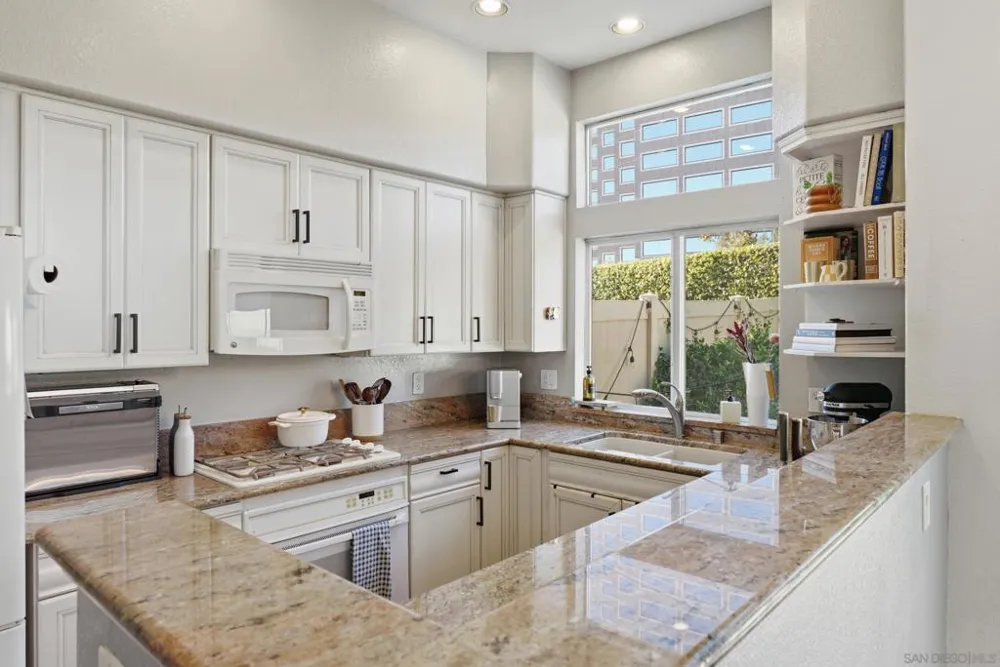 7707 Hazard Center Rd San Diego, CA 92108