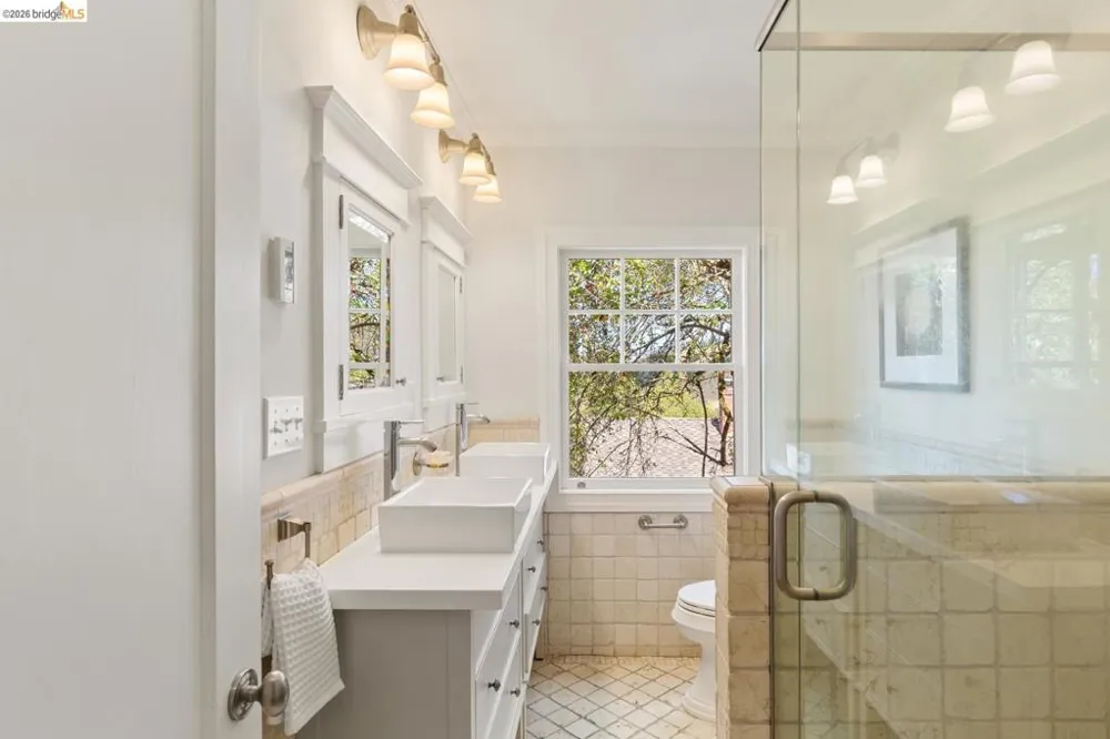 430 Pala Ave Piedmont, CA 94611