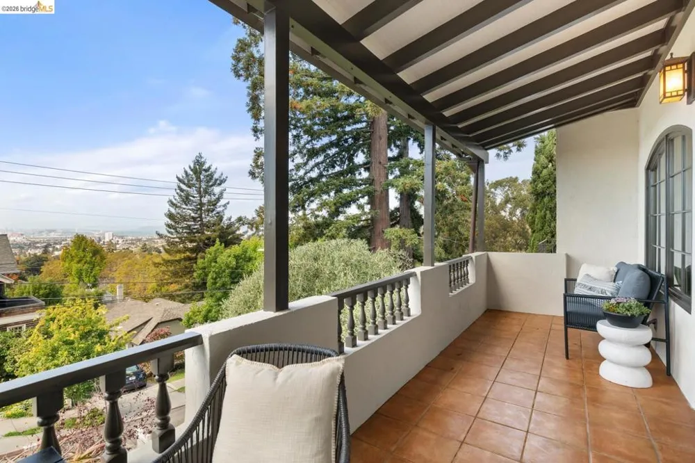 430 Pala Ave Piedmont, CA 94611