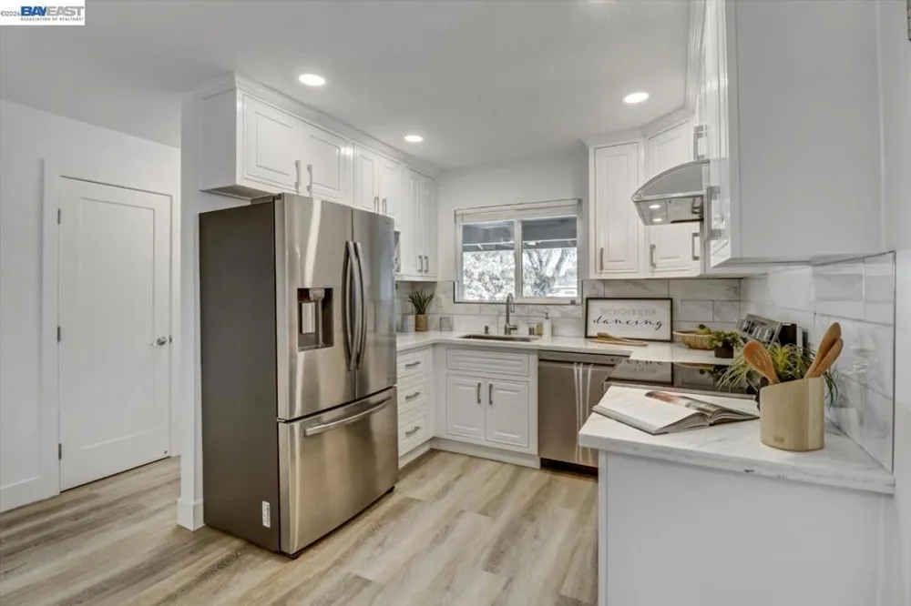 2362 Renfield Way San Jose, CA 95148