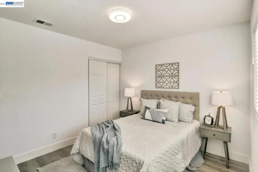 2362 Renfield Way San Jose, CA 95148