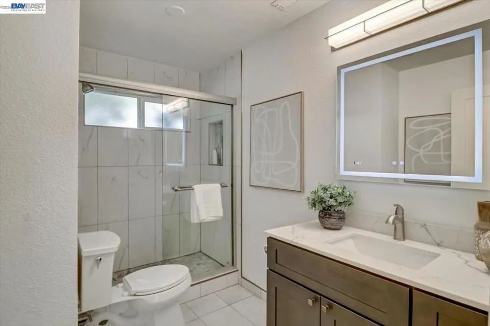 2362 Renfield Way San Jose, CA 95148