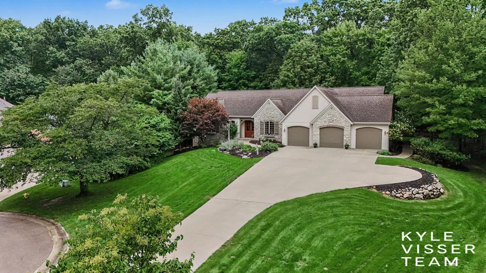 7685 Wood Violet Court SE Ada, MI 49301