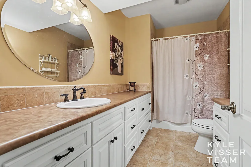 7685 Wood Violet Court SE Ada, MI 49301