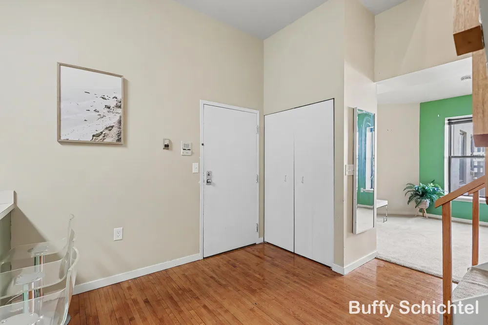 297 W Clay Avenue #211 Muskegon, MI 49440