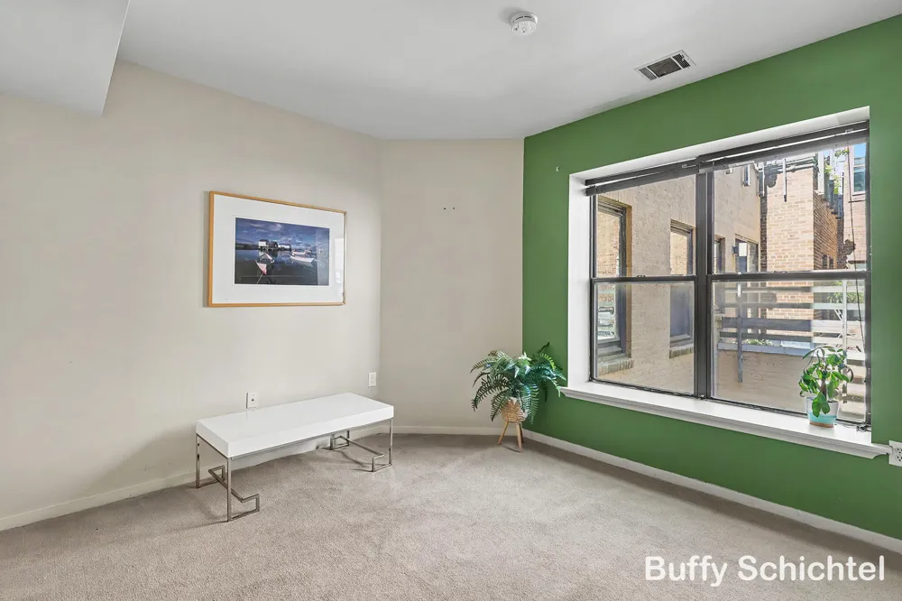 297 W Clay Avenue #211 Muskegon, MI 49440