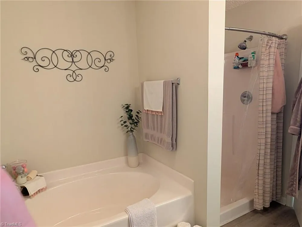 1008 Chesapeake Lane Archdale, NC 27263