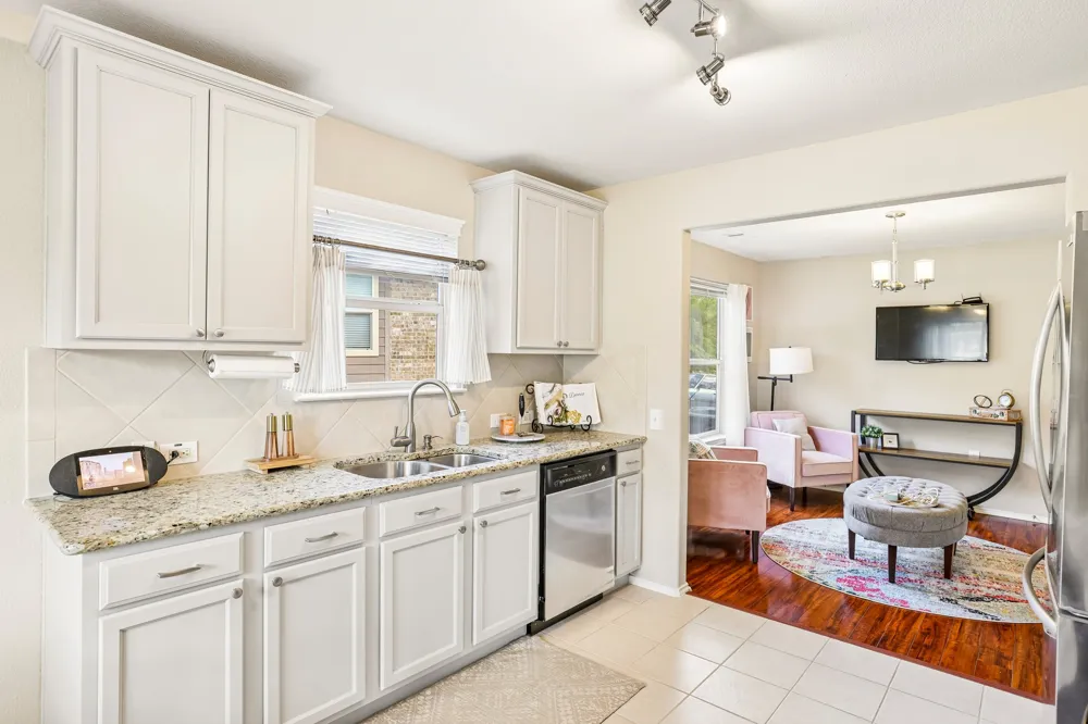 5508 Emma Thompson Way Austin, TX 78747