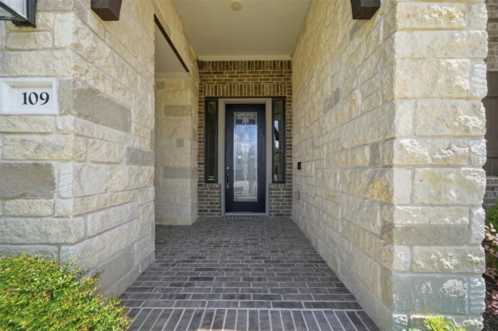 109 Mark Way Liberty Hill, TX 78642