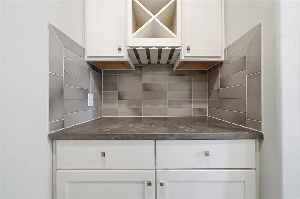 109 Mark Way Liberty Hill, TX 78642