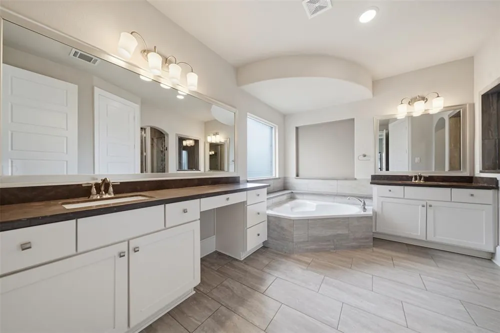 109 Mark Way Liberty Hill, TX 78642