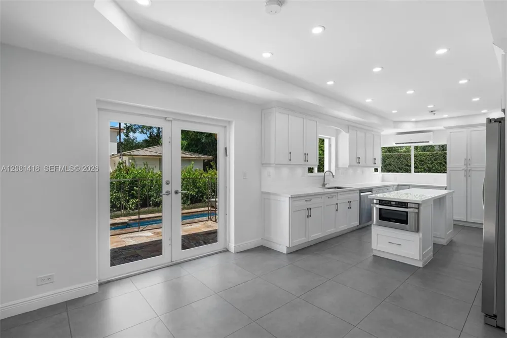 4258 Michigan Ave #0 Miami Beach, FL 33140