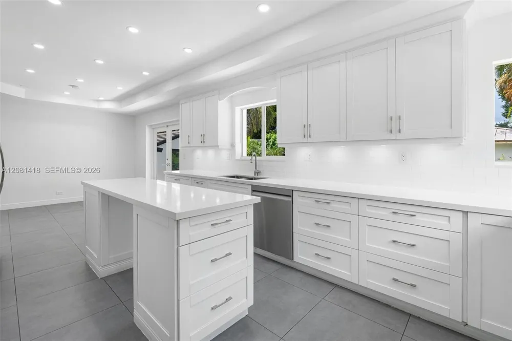 4258 Michigan Ave #0 Miami Beach, FL 33140