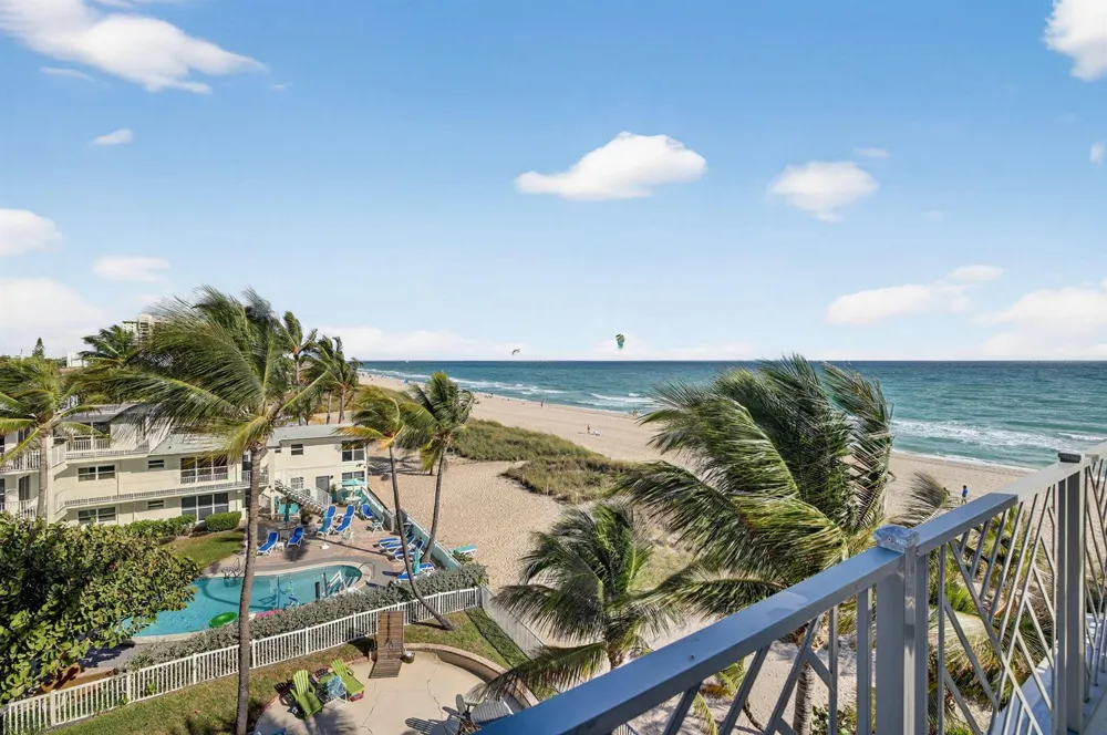 4510 El Mar Drive #405 Lauderdale By The Sea, FL 33308