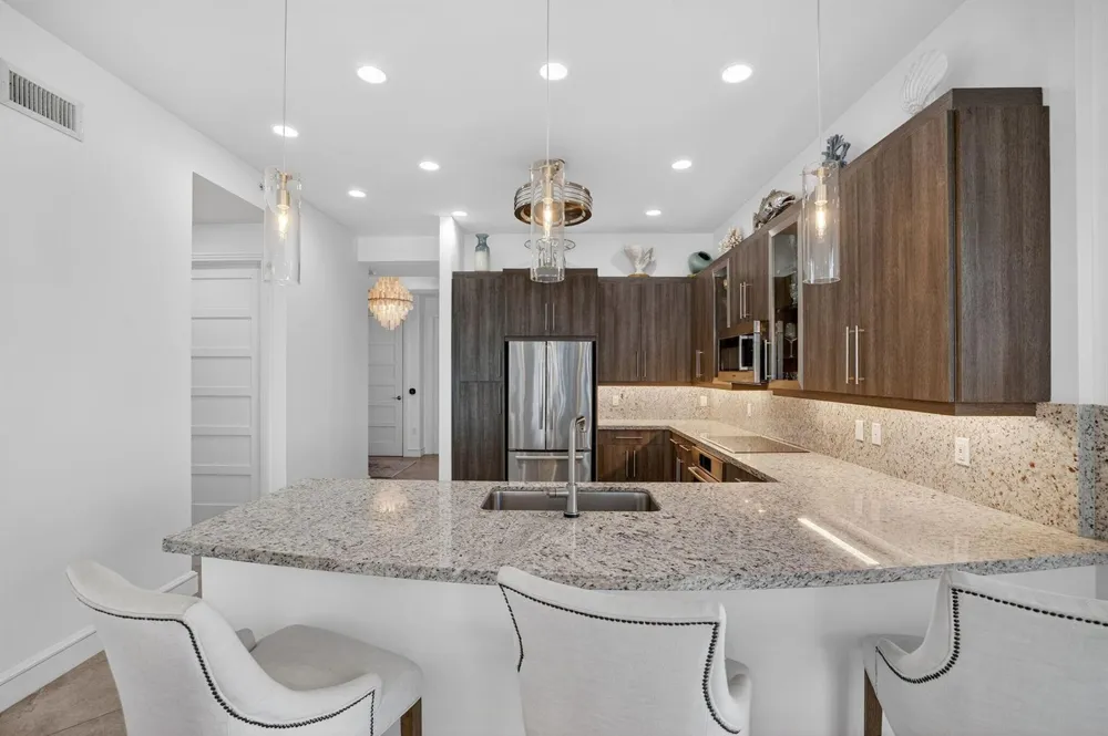 4510 El Mar Drive #405 Lauderdale By The Sea, FL 33308
