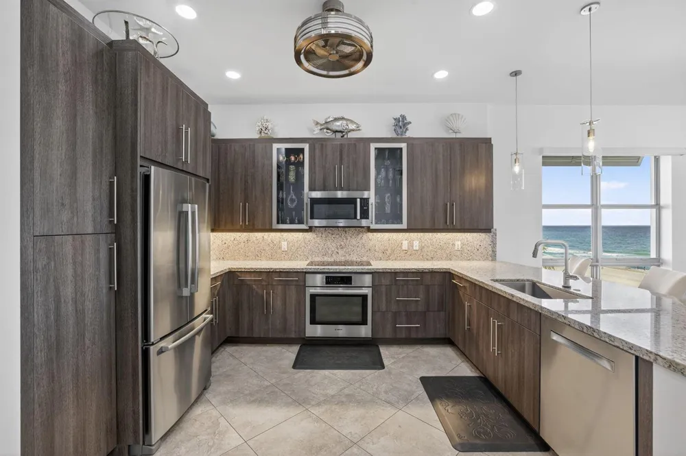 4510 El Mar Drive #405 Lauderdale By The Sea, FL 33308