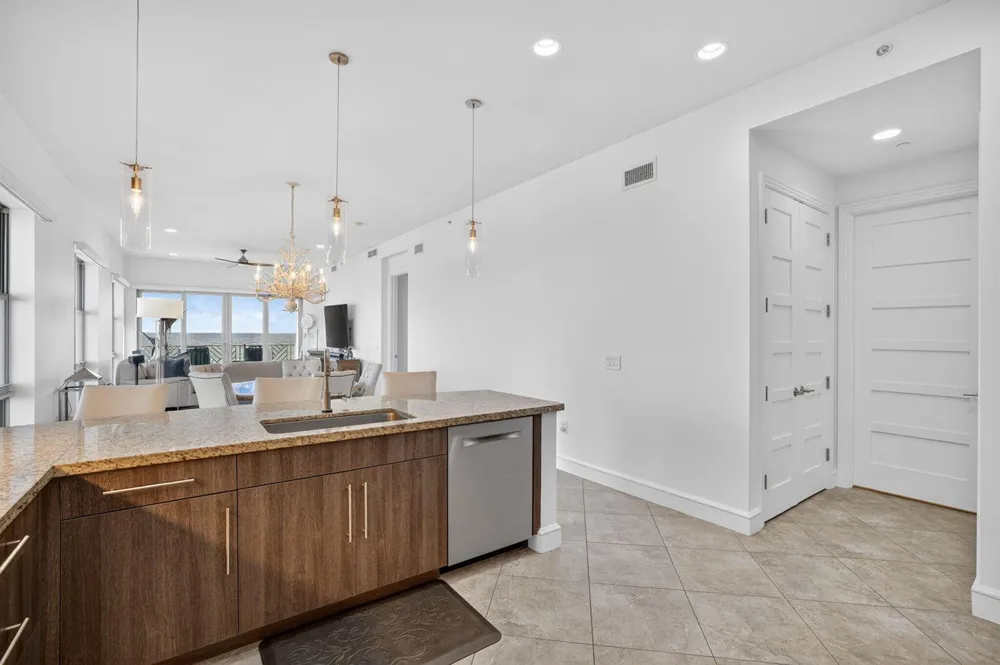 4510 El Mar Drive #405 Lauderdale By The Sea, FL 33308