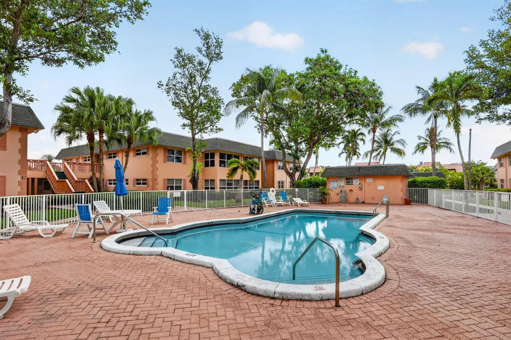 770 SE 2ND AVENUE #E205 Deerfield Beach, FL 33441