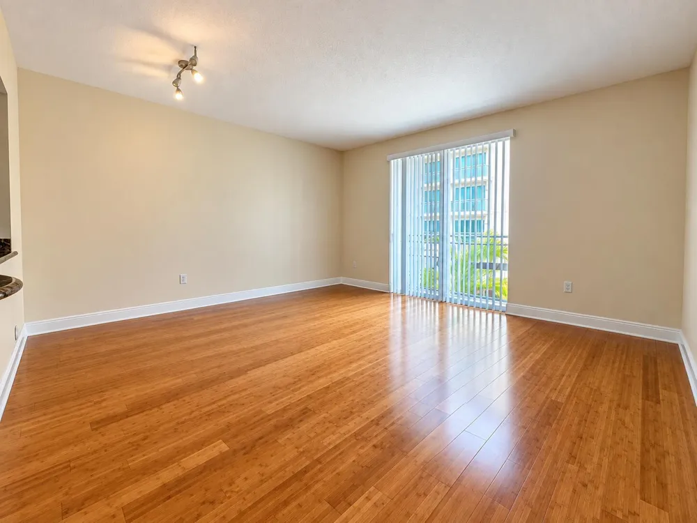7270 SW 89th Street #C206 Miami, FL 33156