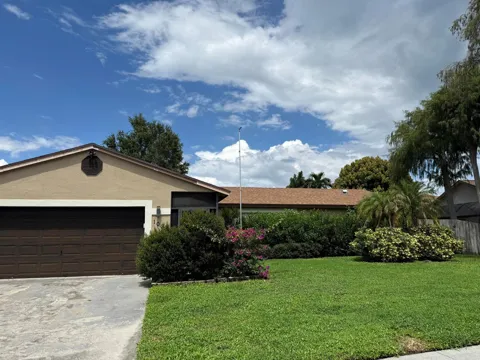 102 SAND PINE WAY