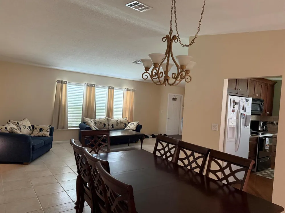 102 SAND PINE WAY Royal Palm Beach, FL 33411