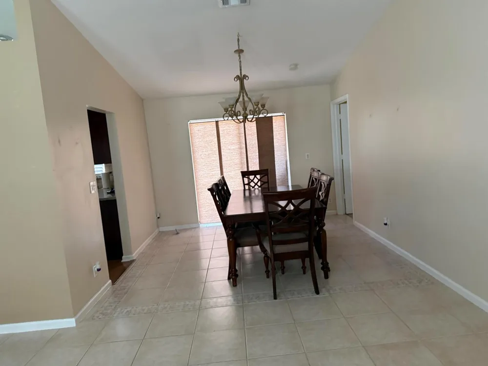 102 SAND PINE WAY Royal Palm Beach, FL 33411