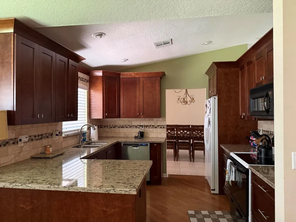102 SAND PINE WAY Royal Palm Beach, FL 33411