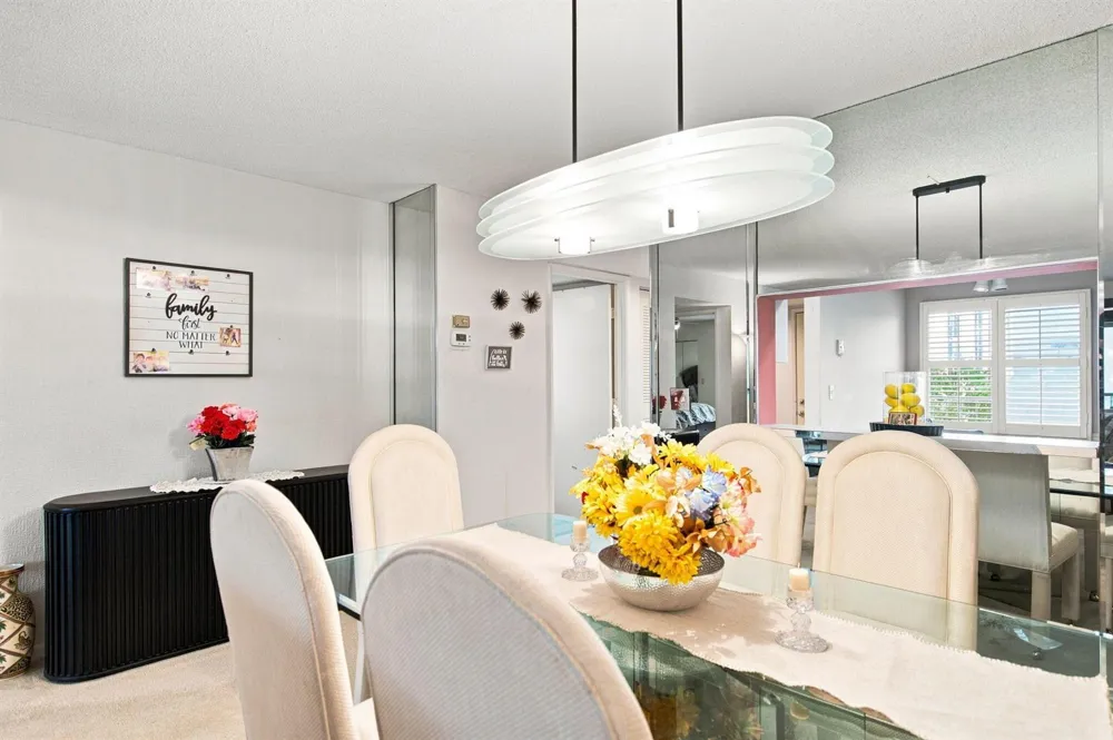 7290 Kinghurst Drive #403 Delray Beach, FL 33446