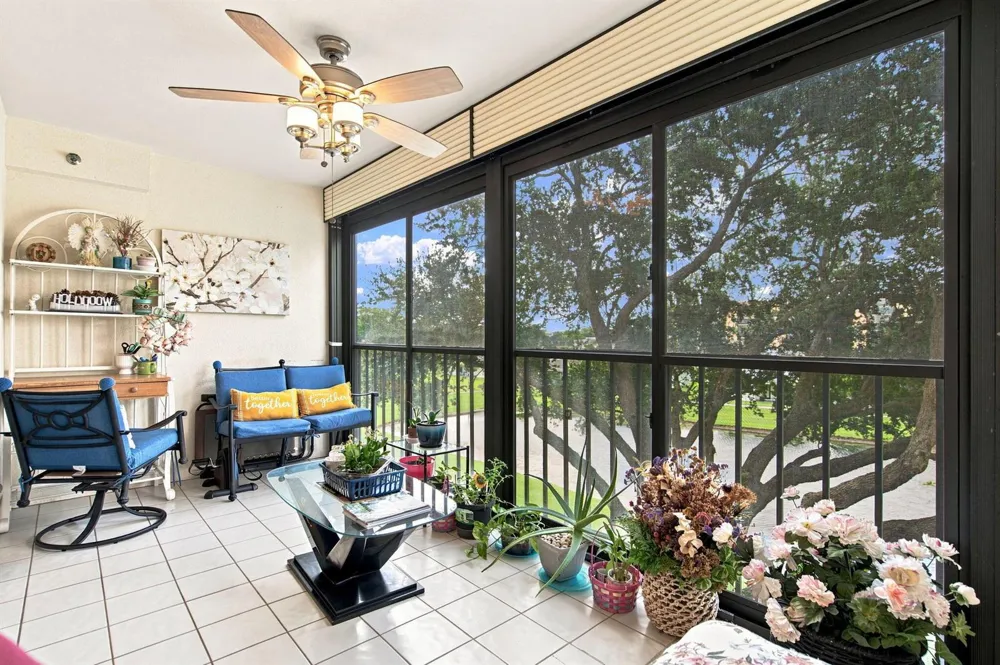 7290 Kinghurst Drive #403 Delray Beach, FL 33446