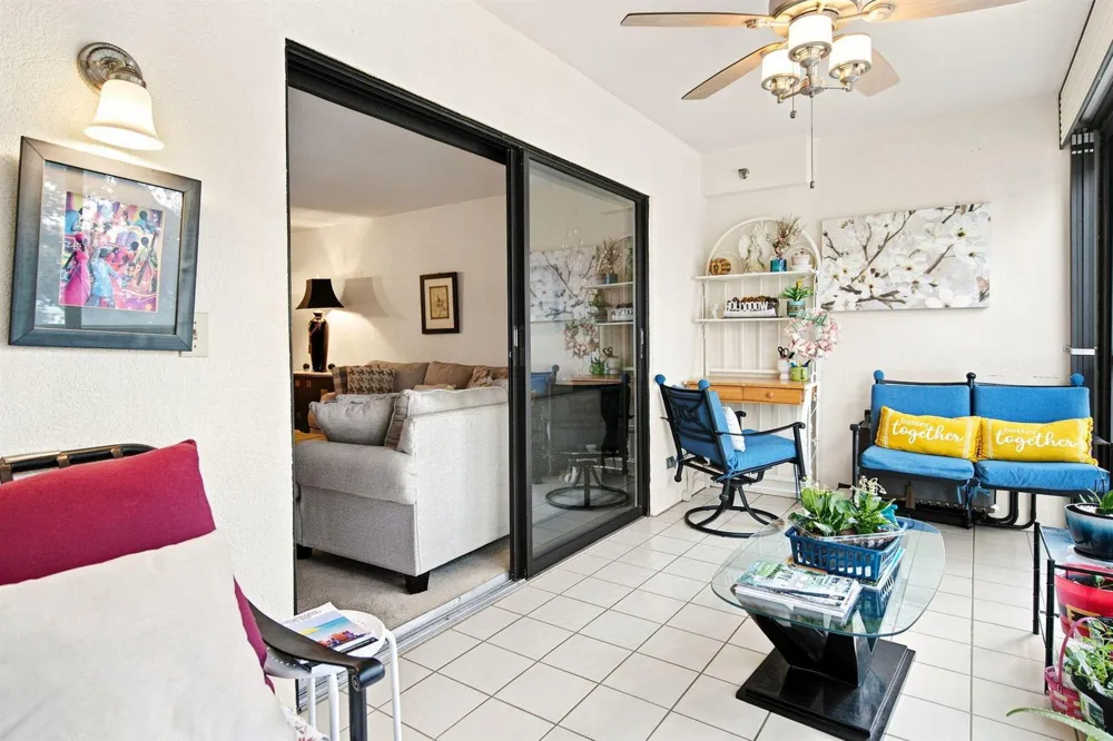 7290 Kinghurst Drive #403 Delray Beach, FL 33446