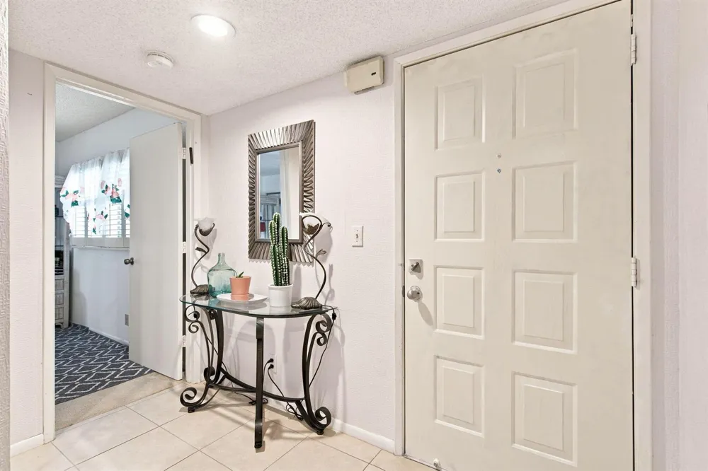 7290 Kinghurst Drive #403 Delray Beach, FL 33446
