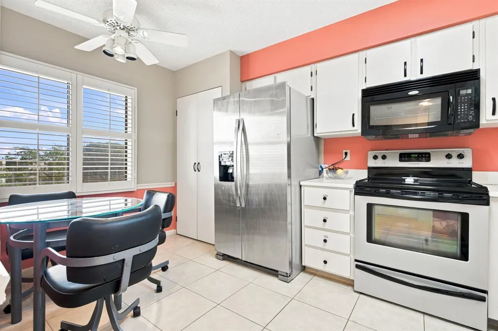 7290 Kinghurst Drive #403 Delray Beach, FL 33446