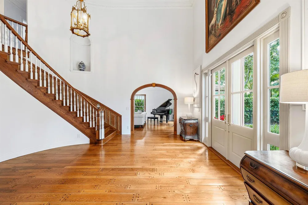 19153 SE Jupiter River Drive Jupiter, FL 33458
