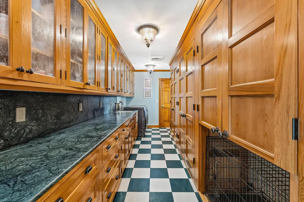 19153 SE Jupiter River Drive Jupiter, FL 33458
