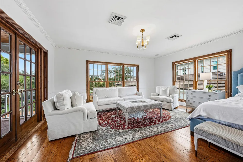 19153 SE Jupiter River Drive Jupiter, FL 33458