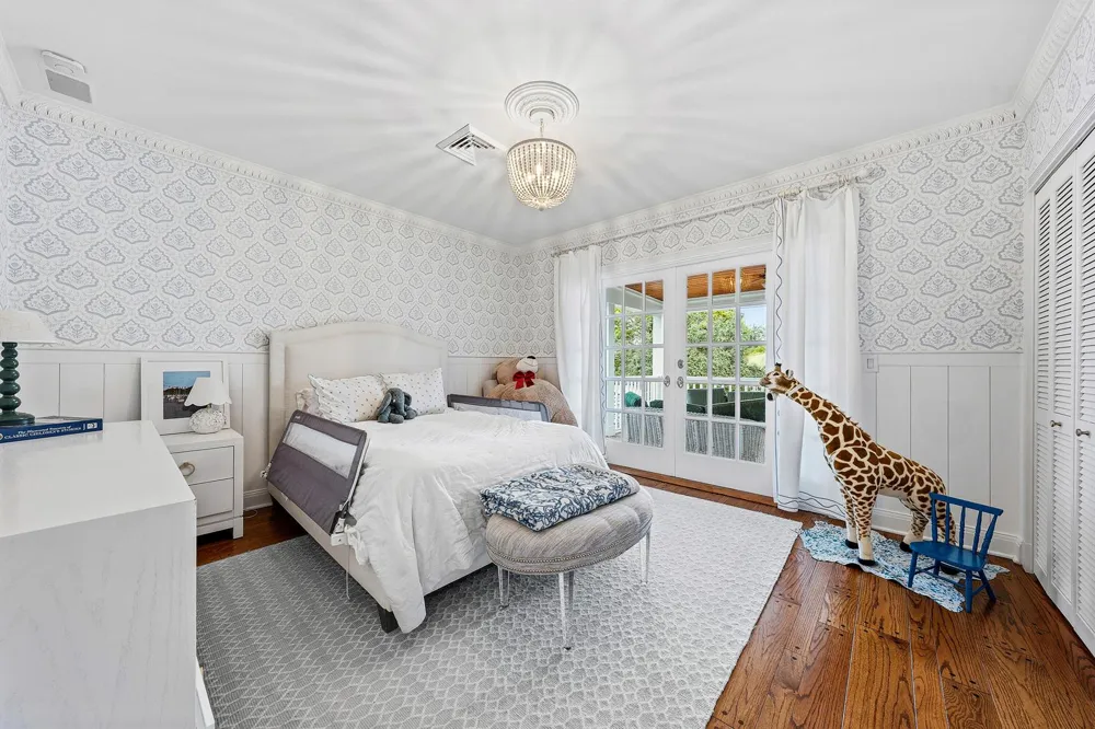 19153 SE Jupiter River Drive Jupiter, FL 33458