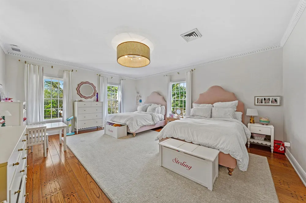 19153 SE Jupiter River Drive Jupiter, FL 33458