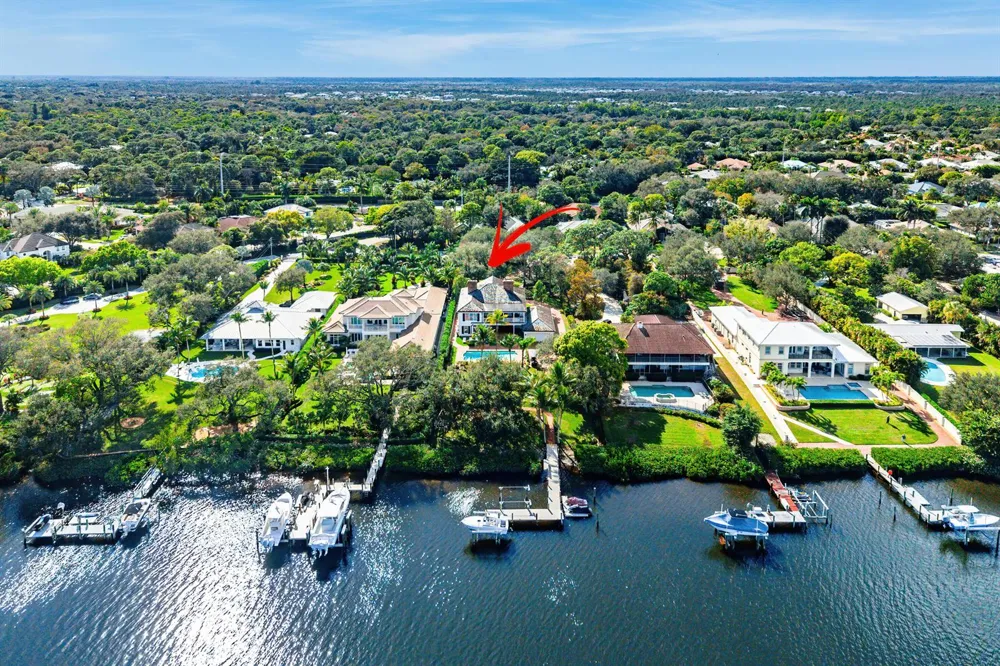 19153 SE Jupiter River Drive Jupiter, FL 33458