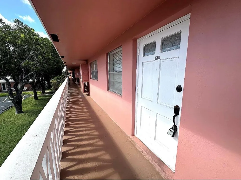 300 NE 20TH STREET #4100 Boca Raton, FL 33431