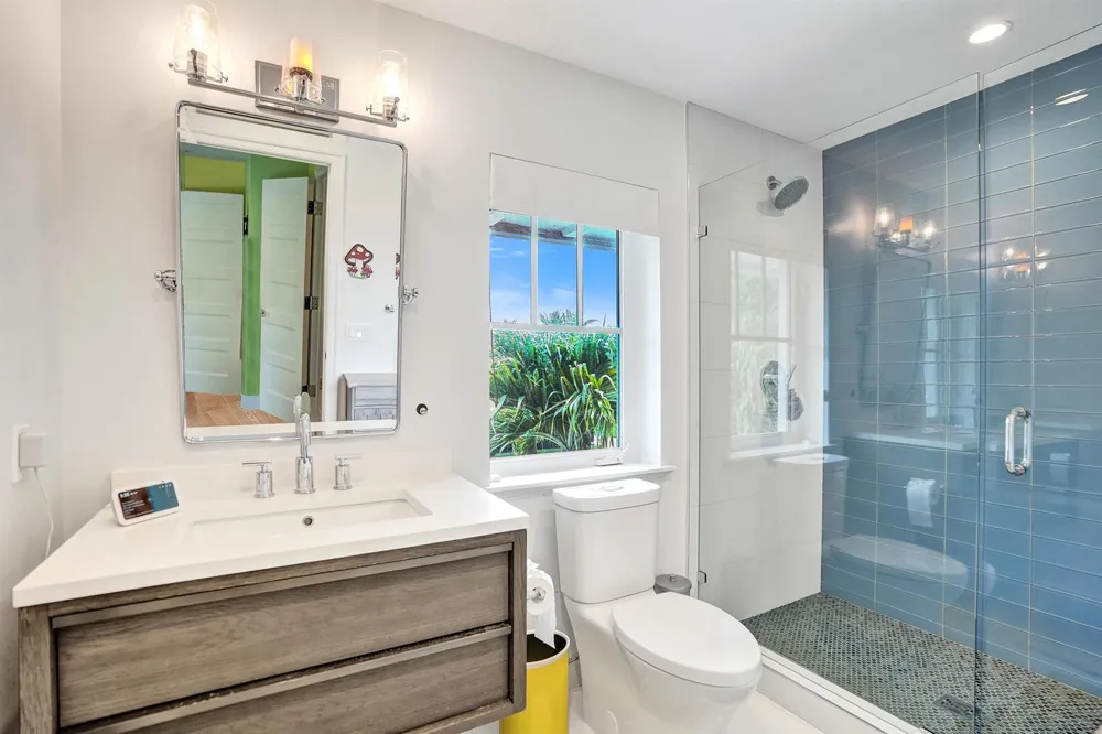 738 MIDDLE RIVER DRIVE Fort Lauderdale, FL 33304