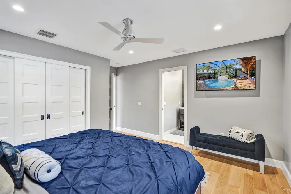 738 MIDDLE RIVER DRIVE Fort Lauderdale, FL 33304