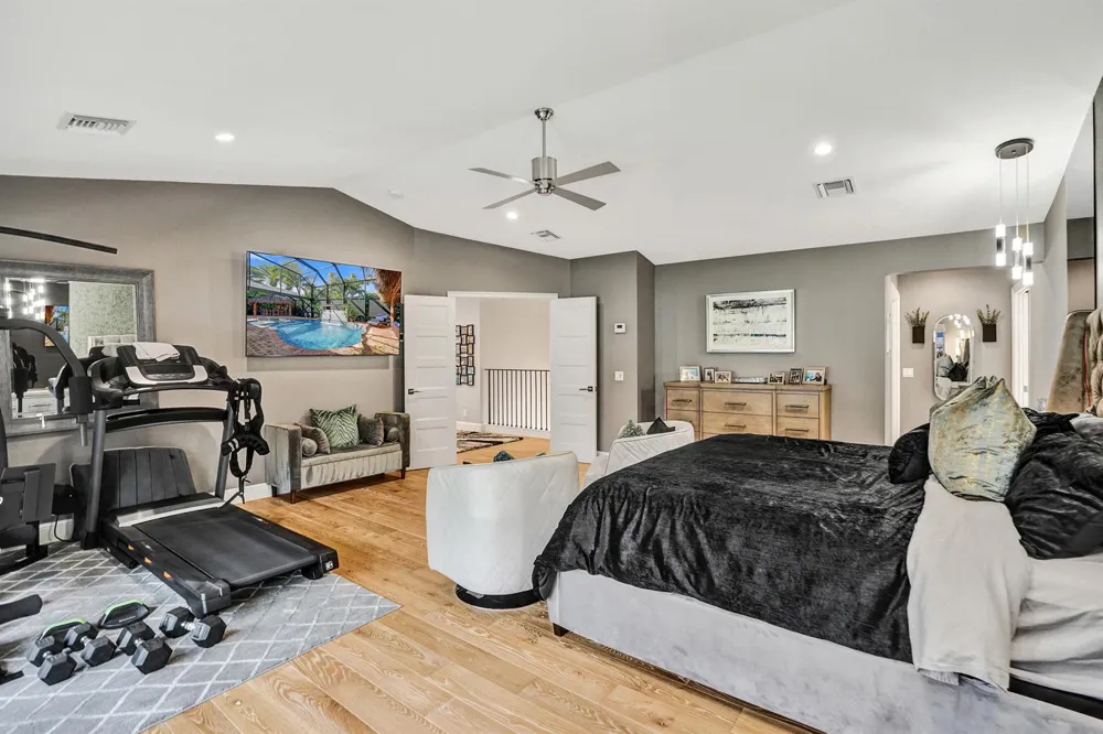 738 MIDDLE RIVER DRIVE Fort Lauderdale, FL 33304