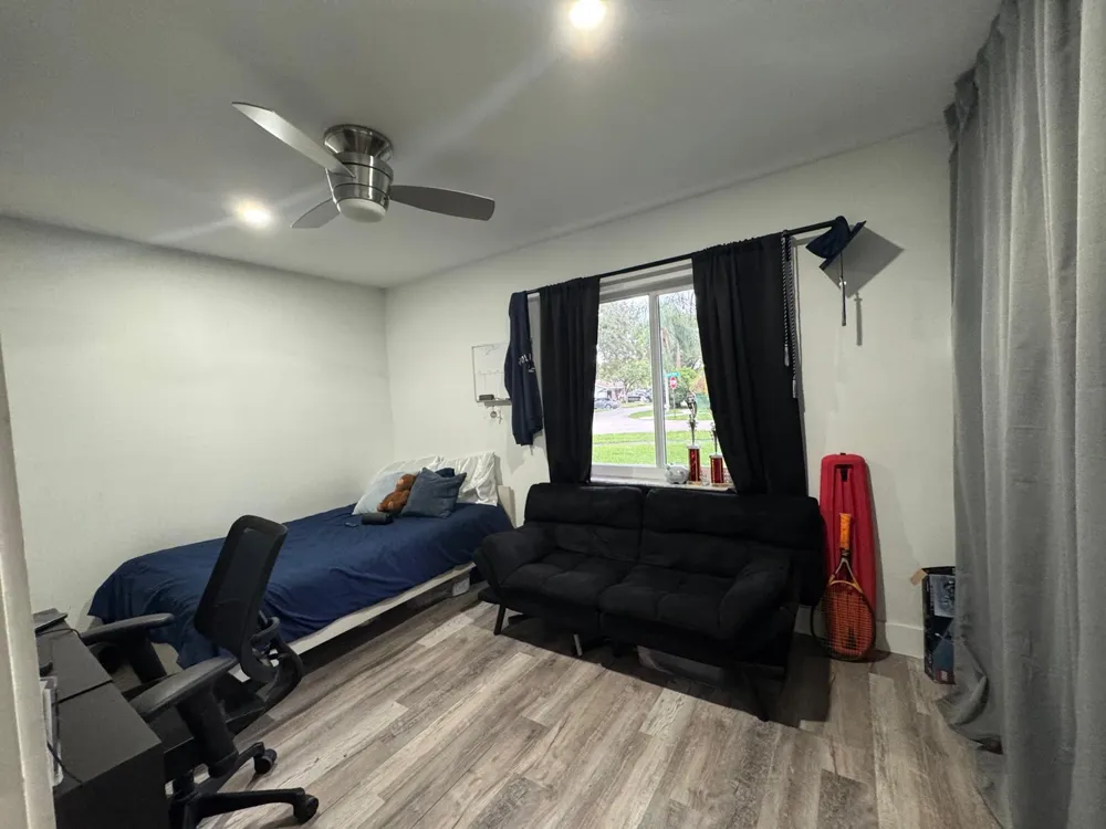 18422 SPANISH ISLES PLACE Boca Raton, FL 33496