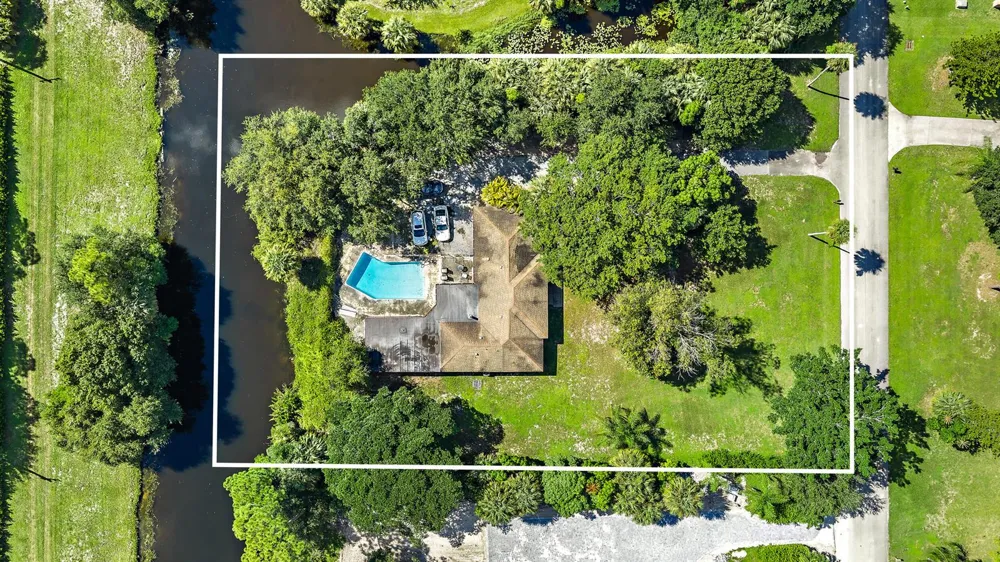 8550 Nashua Drive Palm Beach Gardens, FL 33418