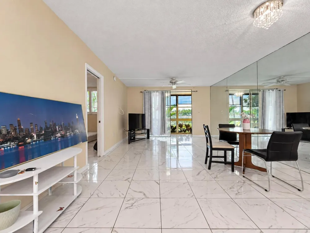 2999 POINT EAST DRIVE #C109 Aventura, FL 33160