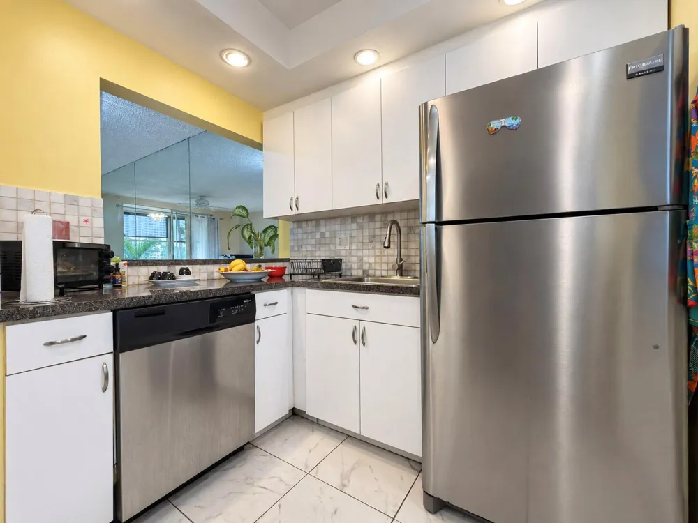 2999 POINT EAST DRIVE #C109 Aventura, FL 33160