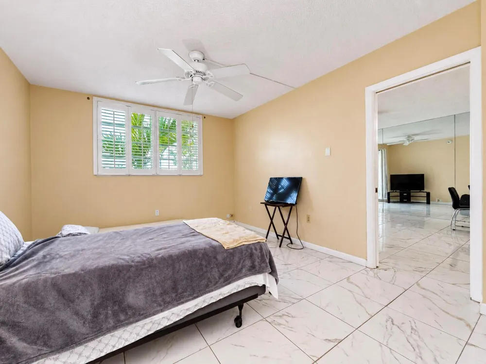 2999 POINT EAST DRIVE #C109 Aventura, FL 33160